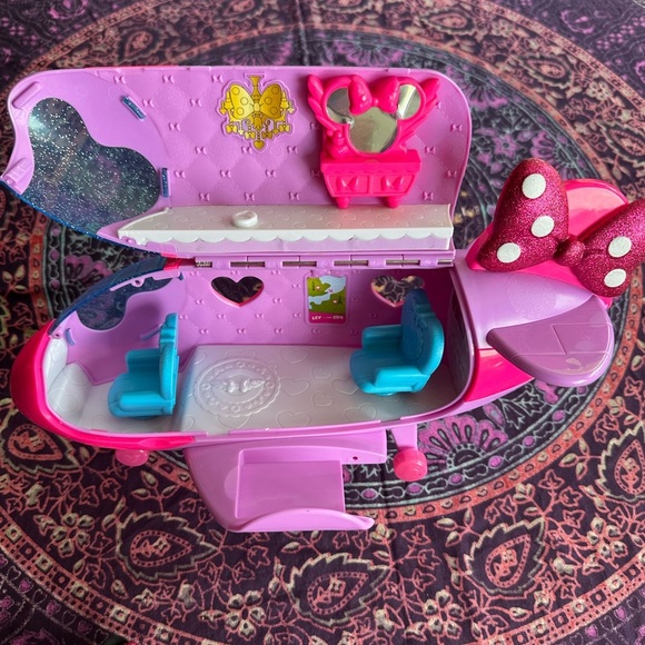 Pink Toy Airplane - Picture 2 of 13